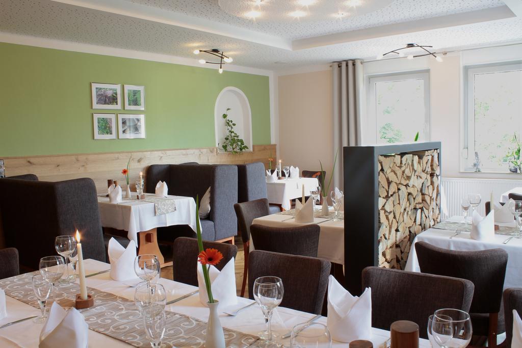 Hotel Restaurant Zwergschloesschen Gera Eksteriør billede